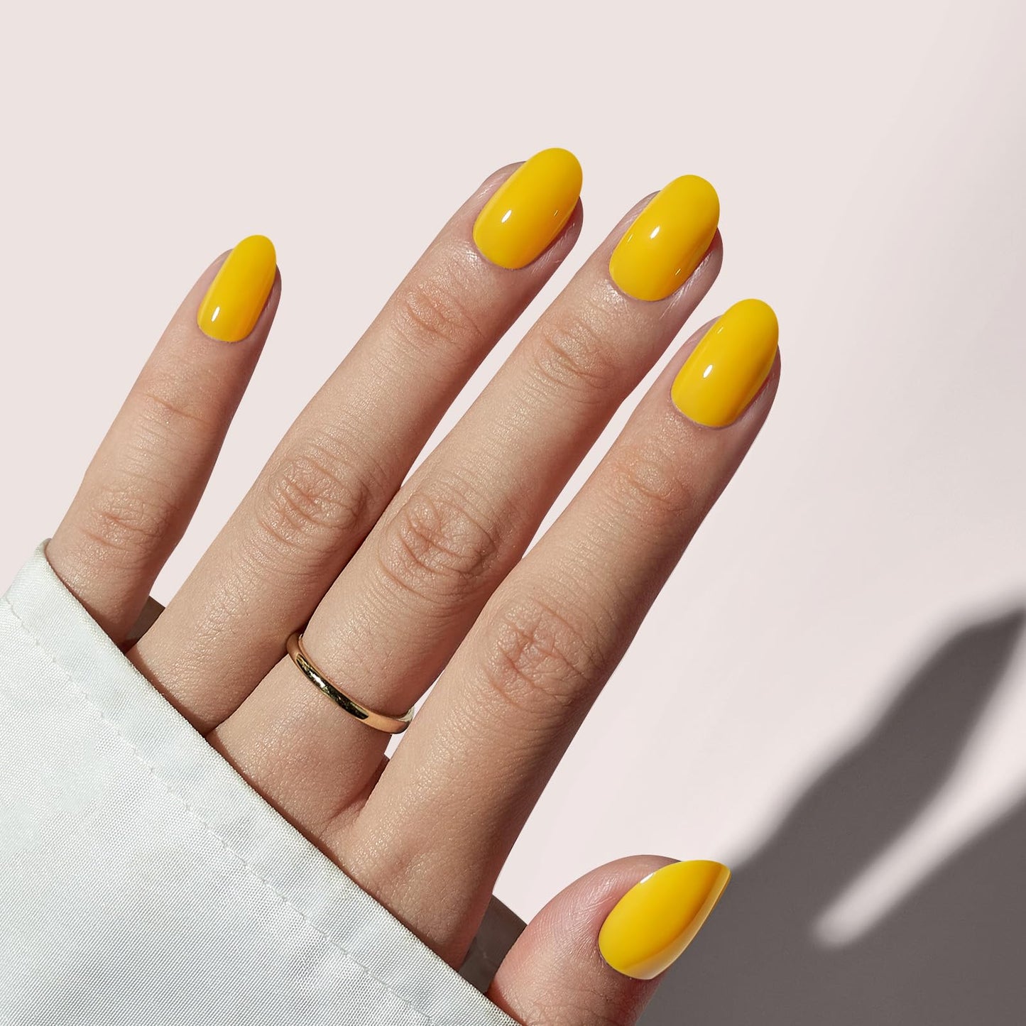BTArtbox Press On Nails Short - Spring Press on Nails Oval, Yellow Fake Nails with Nail Glue, Natural Reusable Glue On Nails in 16 Sizes Nail Kit, Autumn Sunshine