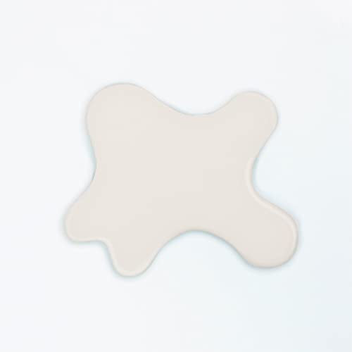 Dazzle Dry Nail Lacquer (Step 3) - Breathe Free - A sheer, milky soft marshmallow nude. Sheer cream. (0.5 fl oz)
