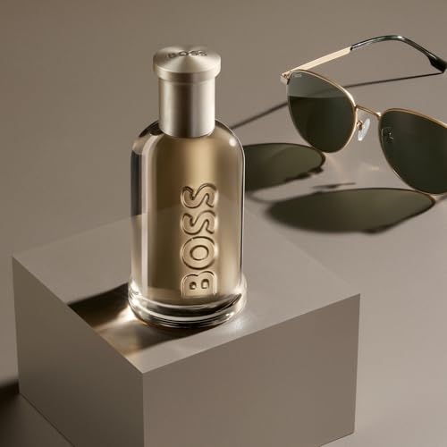 Hugo Boss Bottled Eau de Parfum – Woody Men's Cologne – With Notes of Apple, Cardamom & Vetiver – Long Lasting Fragrance