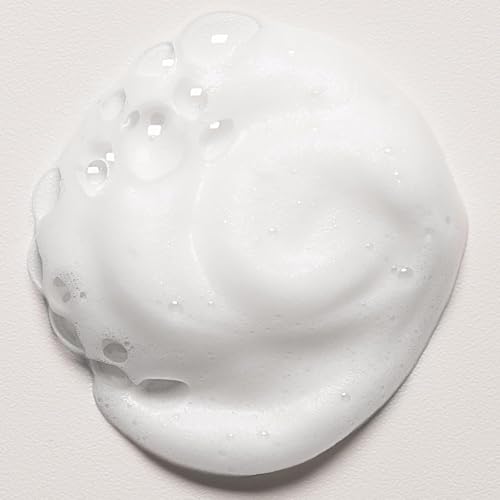 Davines OI Soufflé Perfect for Fine Hair, Liquid-to-Foam Leave-In For Fuller and Shinier Hair Feeling Silky and Soft