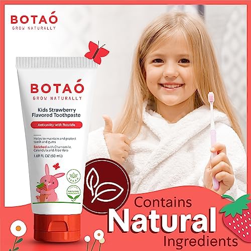 Kids Toothpaste | Natural Strawberry Flavored Anticavity Fluoride Toothpaste Maximum Cavity Protection| EWG Verified, Vegan, SLS Free, Safe to Swallow, Aloe Vera (3Pack)