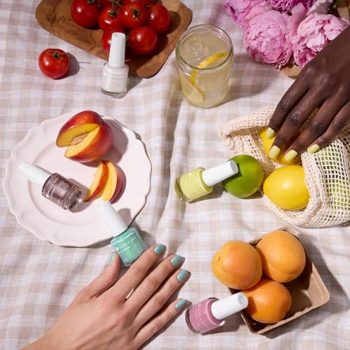 Dazzle Dry Nail Lacquer (Step 3) - Artisan - An off white iridescent with a blue flash. Semi-sheer shimmer. (0.5 fl oz)