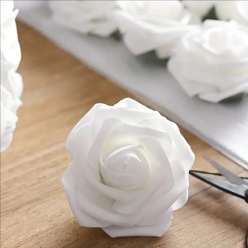 High-Grade White PE Rose Heads
