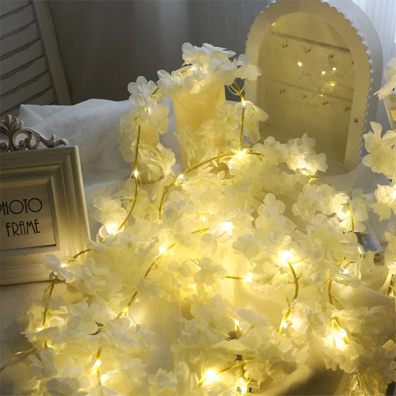 Kahaul Artificial Cherry Blossom Vine Décor